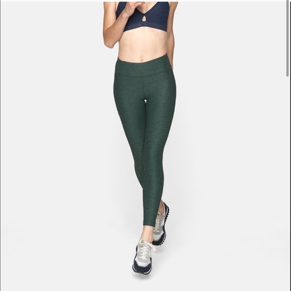 NEW • Outdoor Voices • 7/8 Warmup Legging Hunter - Picture 2 of 4